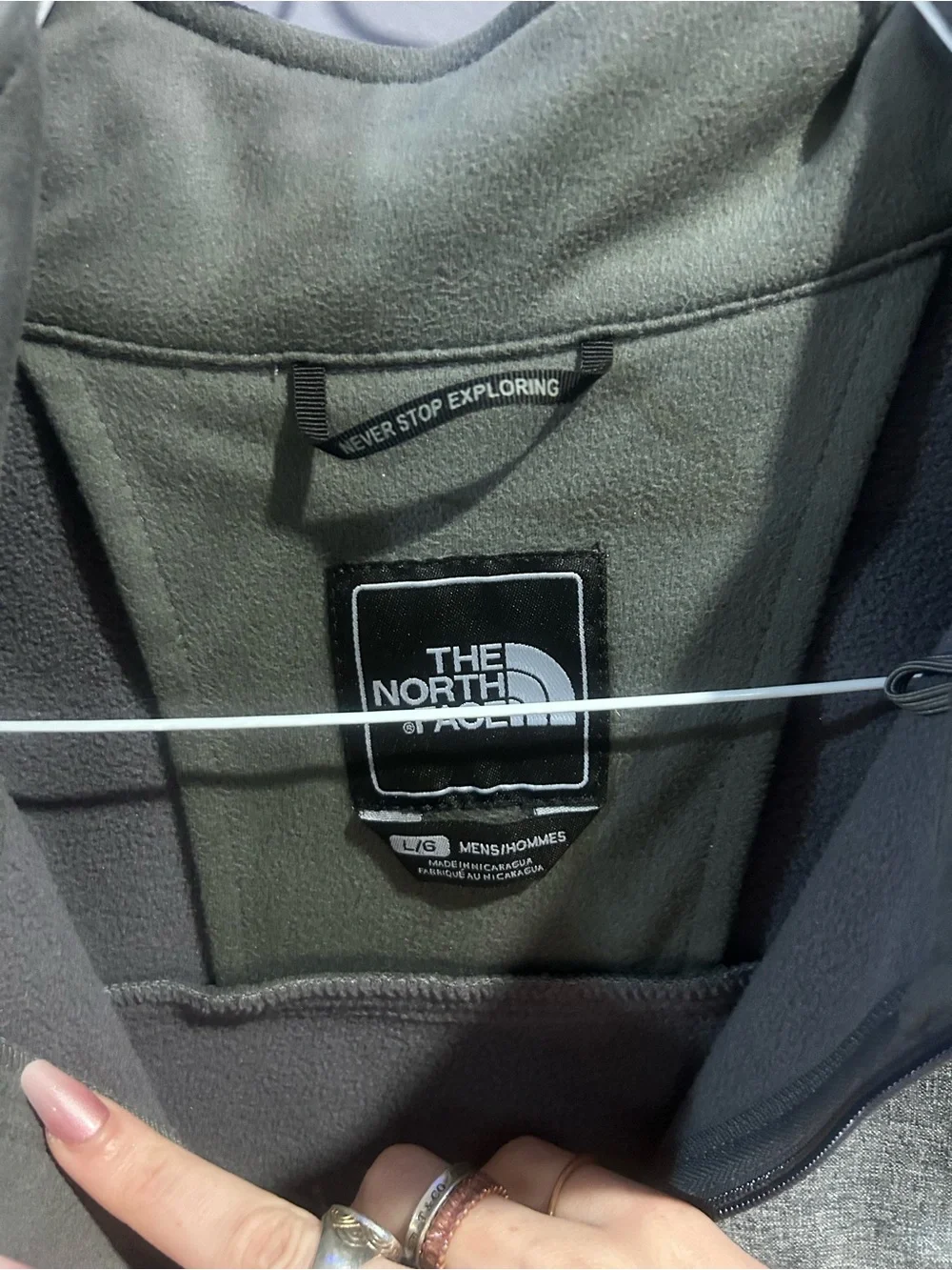The North Face Men’s Gray Soft Shell Jacket Size Large Full Zip Lightweight Coat